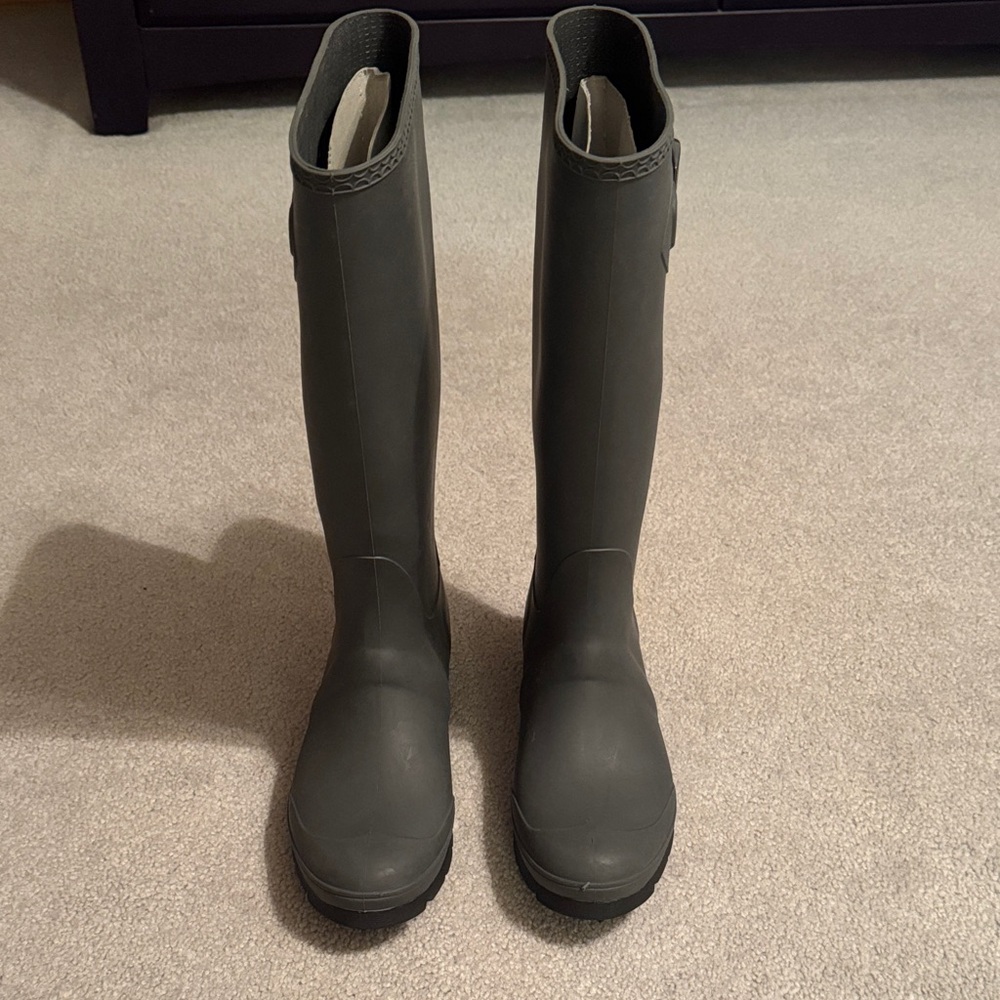 Kamik Women's Tall Rain Boots in Olive Green